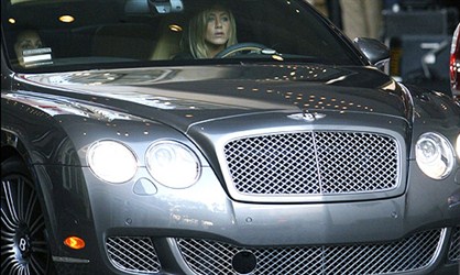 Bentley Contitnental GT Speed - Dženifer Eniston