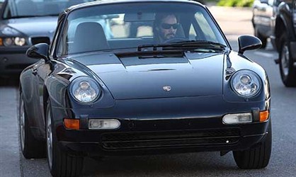 Porsche 911 - Kijanu Rivs