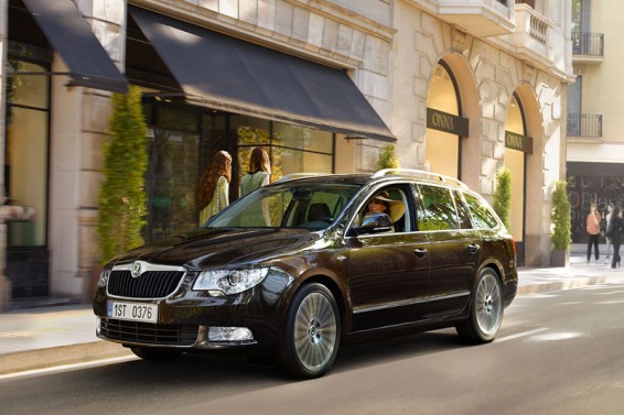 Škoda 10 Škoda Superb Combo
